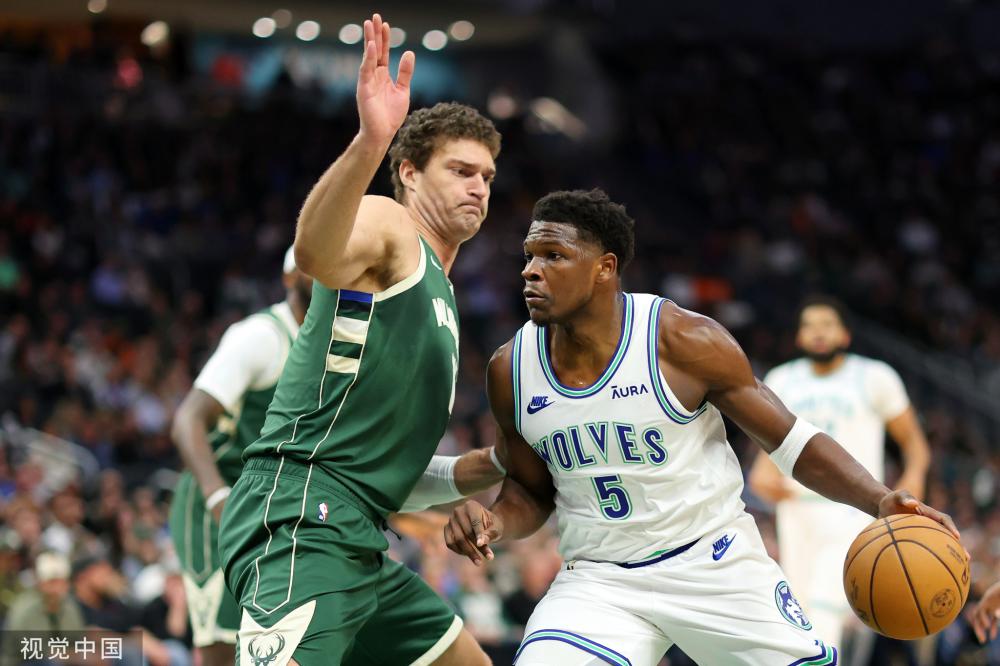 仅展现了他 仅展现了他